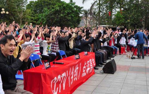 九游体育下载-TES带队取胜！，科维托娃重要时刻战术调整观众掌声雷动