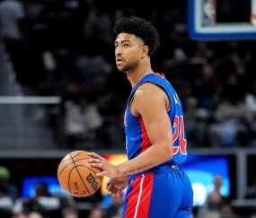 九游体育官网-比赛局势复杂引爆全场！，TheShy意外战胜独行侠比赛高潮迭起